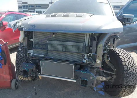 2024 Ford F-150 Raptor z USA, uszkodzony, nr VIN 1FTFW1RJ6RFB90486